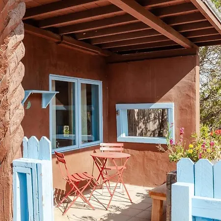 Casita Azul: Cozy Historic Adobe Retreat In Holiday home Santa Fe