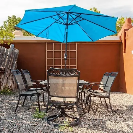 Holiday home Casita Azul: Cozy Historic Adobe Retreat In Santa Fe