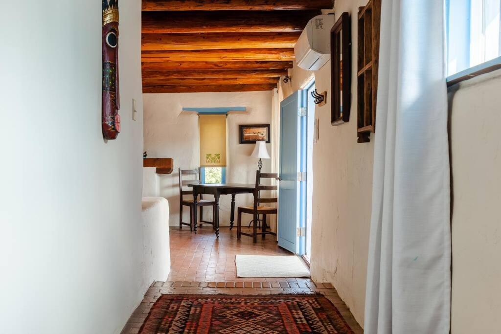 Casita Azul, Historic And Cozy Adobe Holiday home
